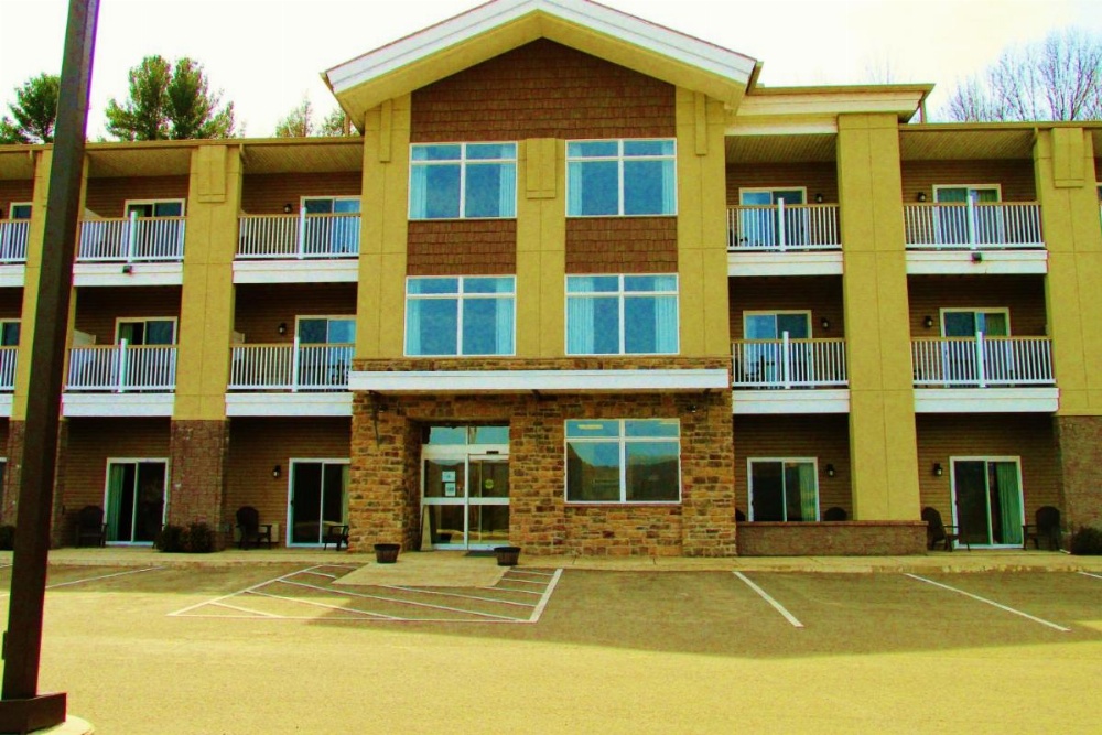 Crystal Springs Inn And Suites Image 25